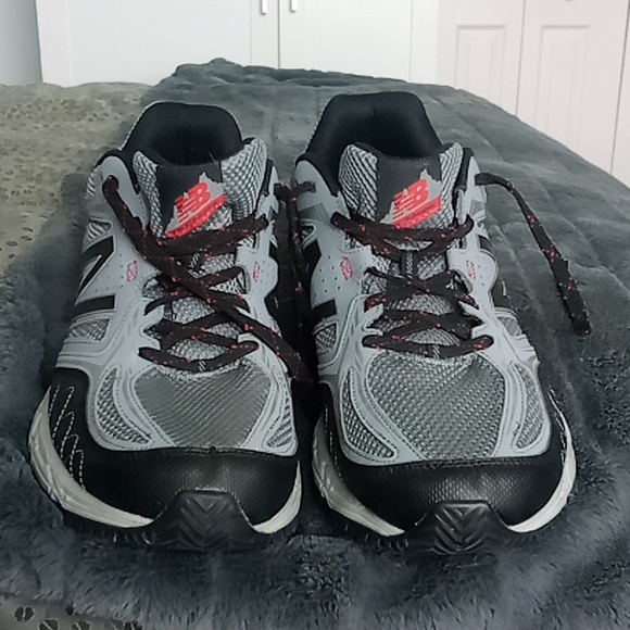 NWOT New Balance 510 v3 - Picture 2 of 5